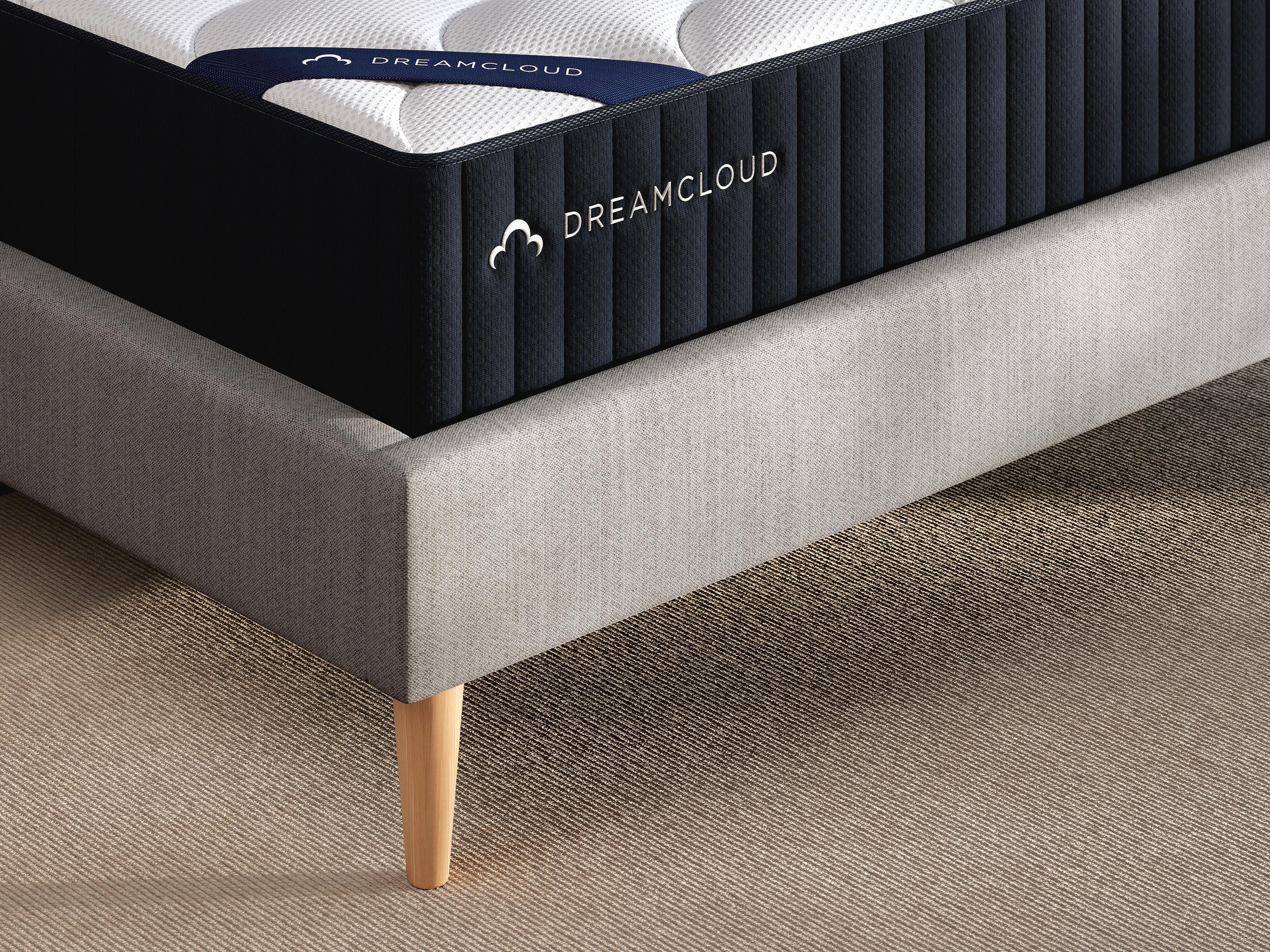 DreamCloud Classic Hybrid Mattress
