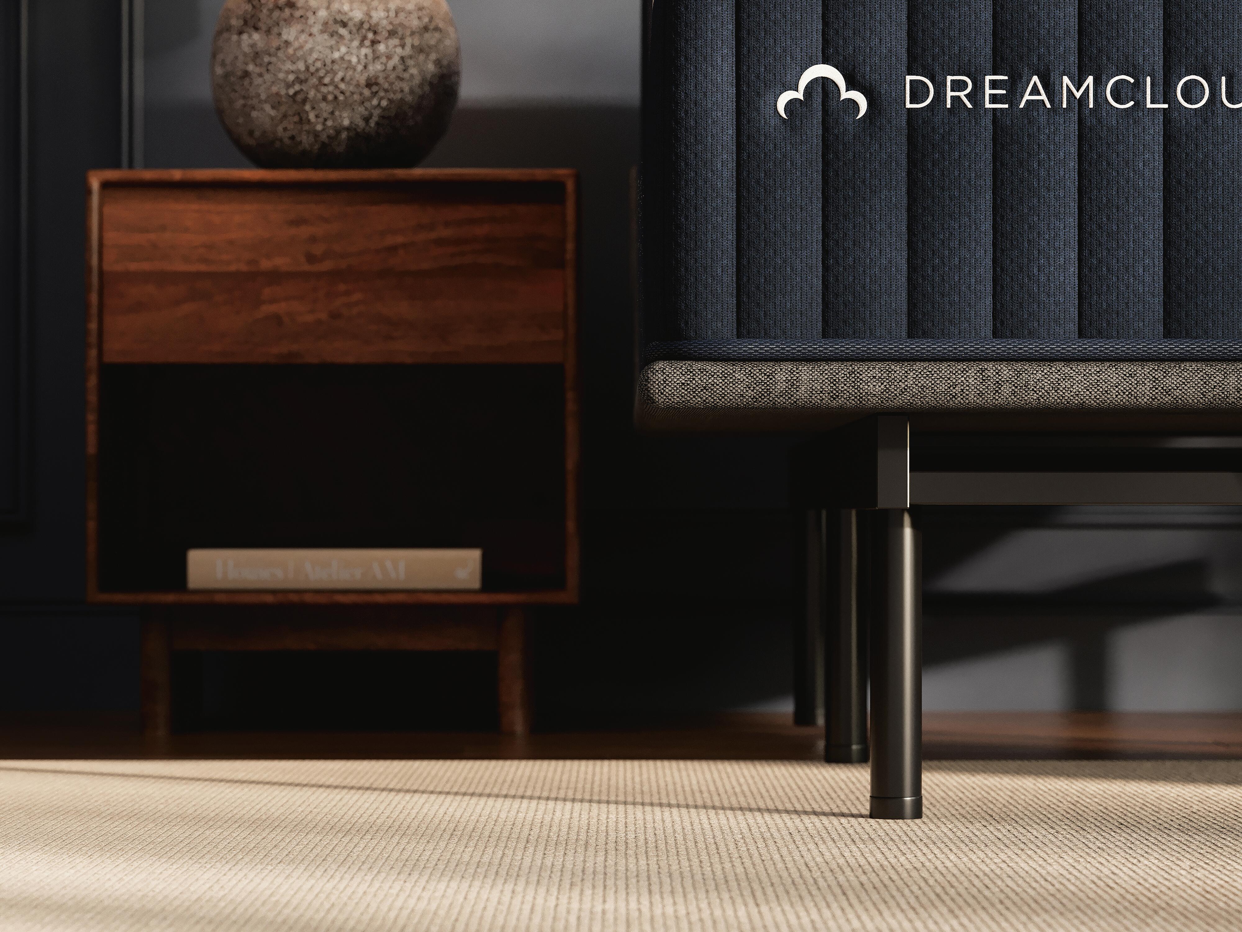 DreamCloud Classic Hybrid Mattress