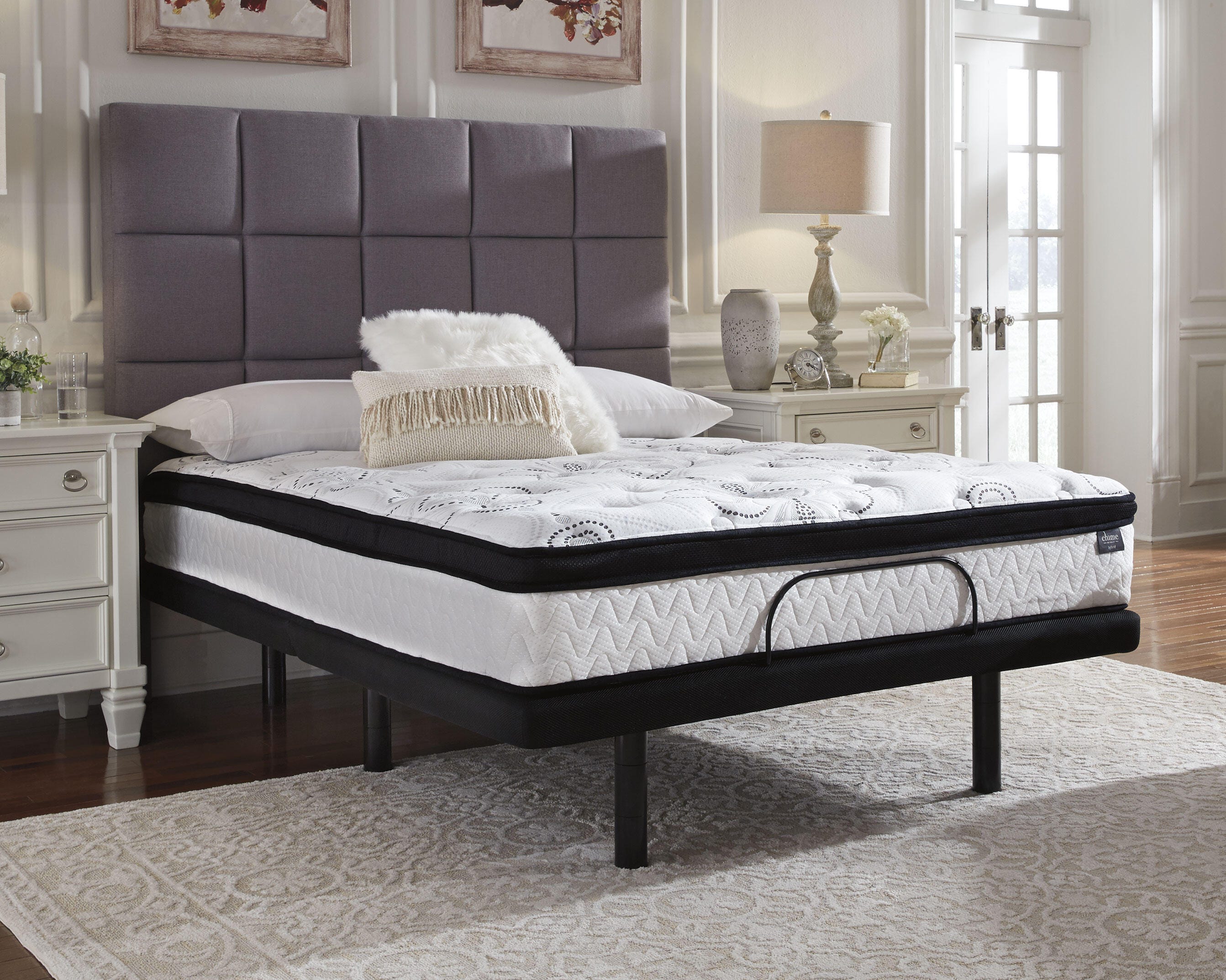 Chime 12 Inch Hybrid Mattress in a Box
