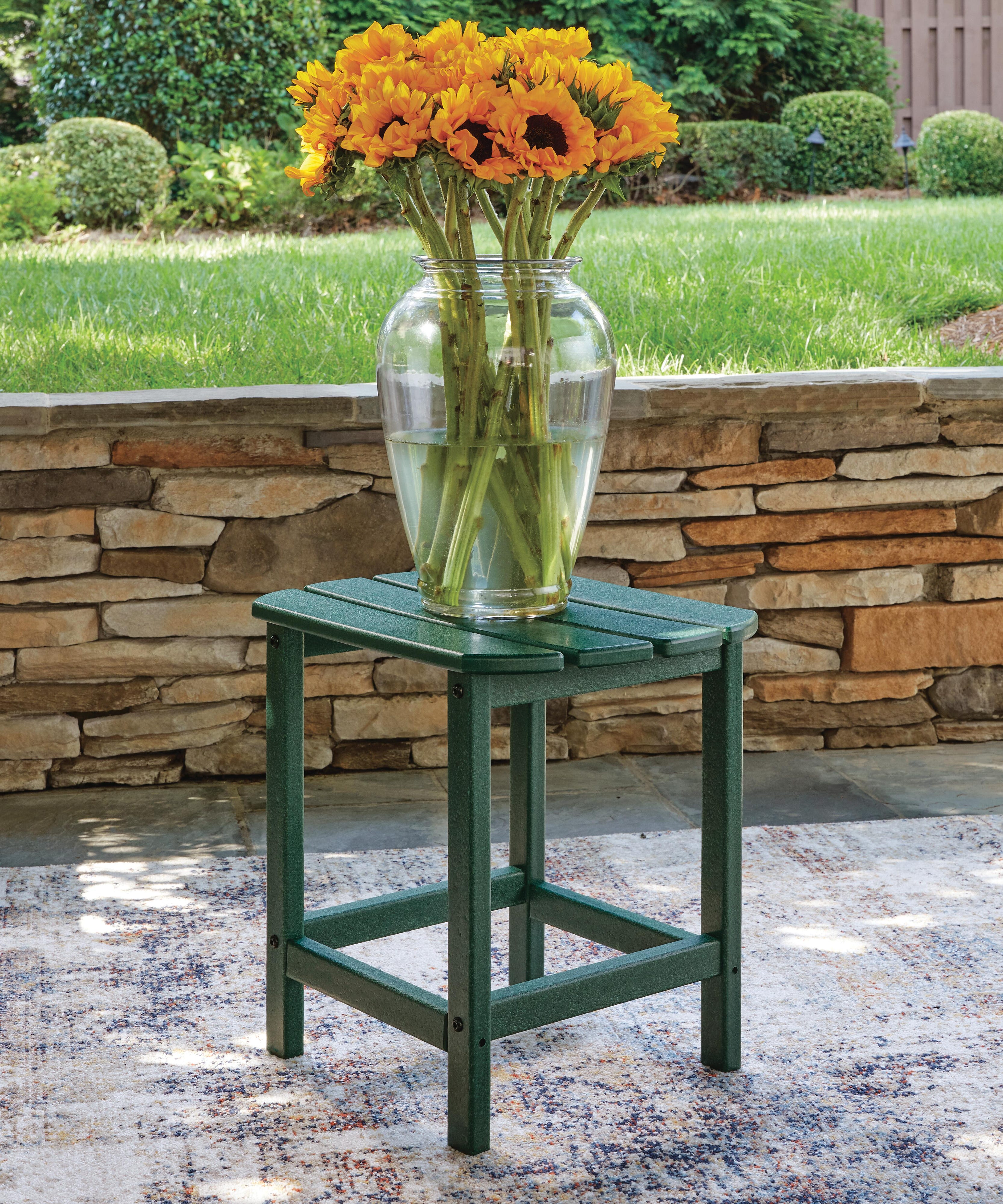 Sundown Shores 2 Adirondack Chairs with End table