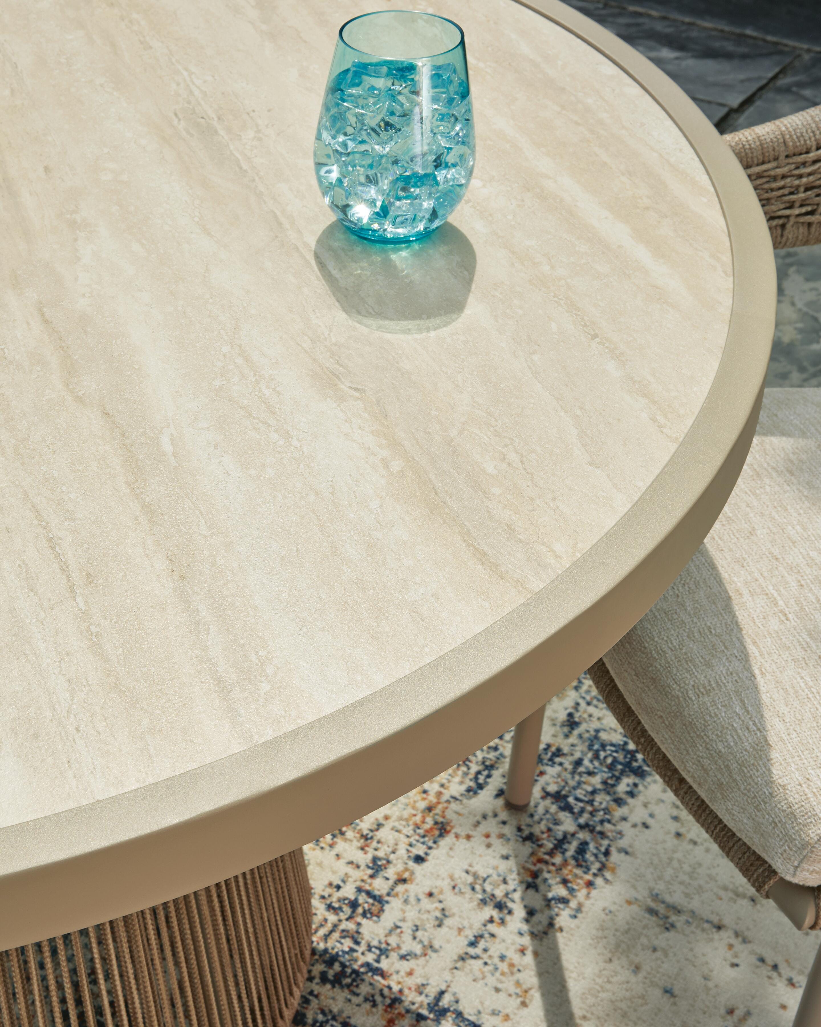 Orchard Beach Outdoor Dining Table and 4 Chairs