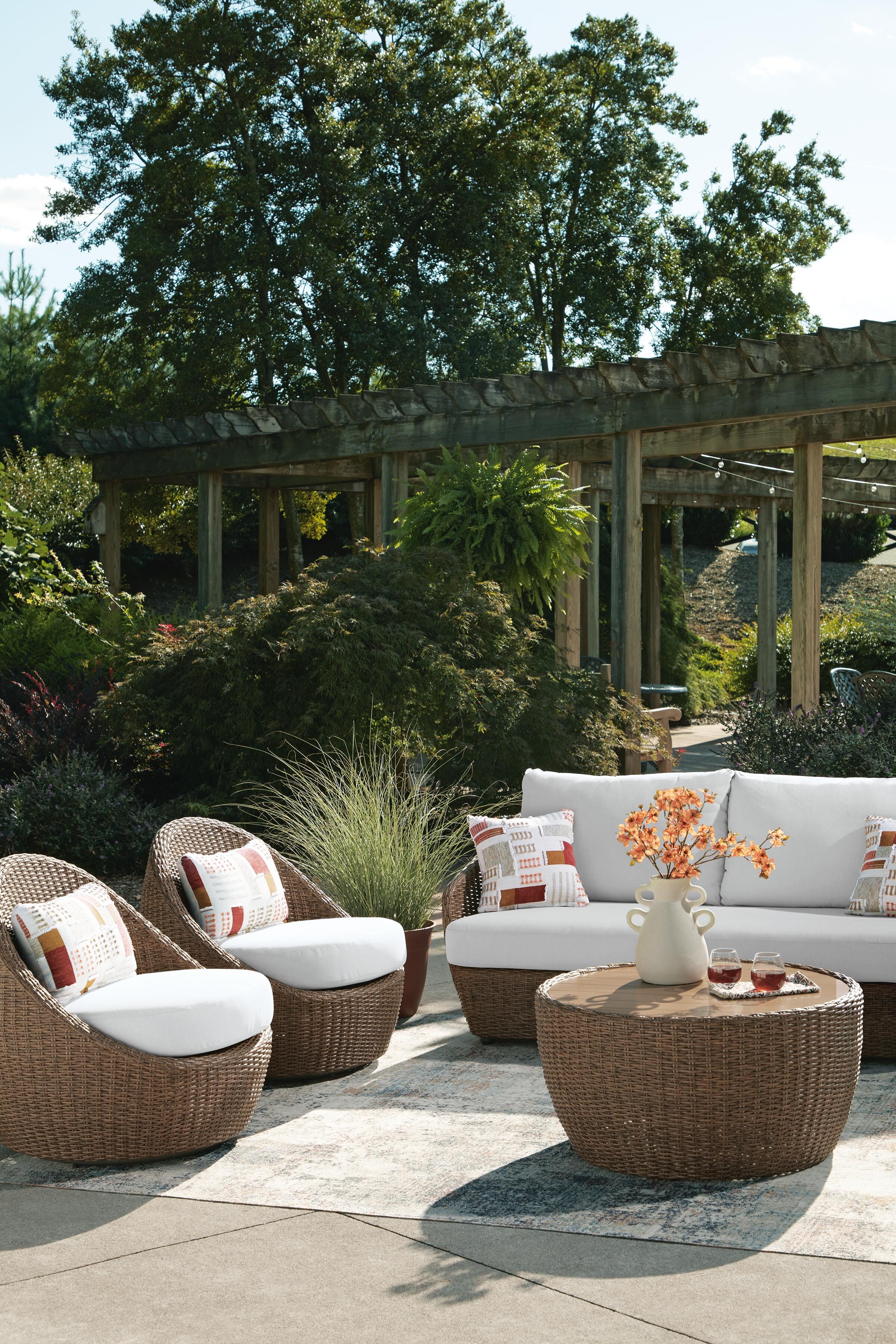 Double Point Outdoor Sofa, Loveseat and 2 Lounge Chairs with Coffee Table