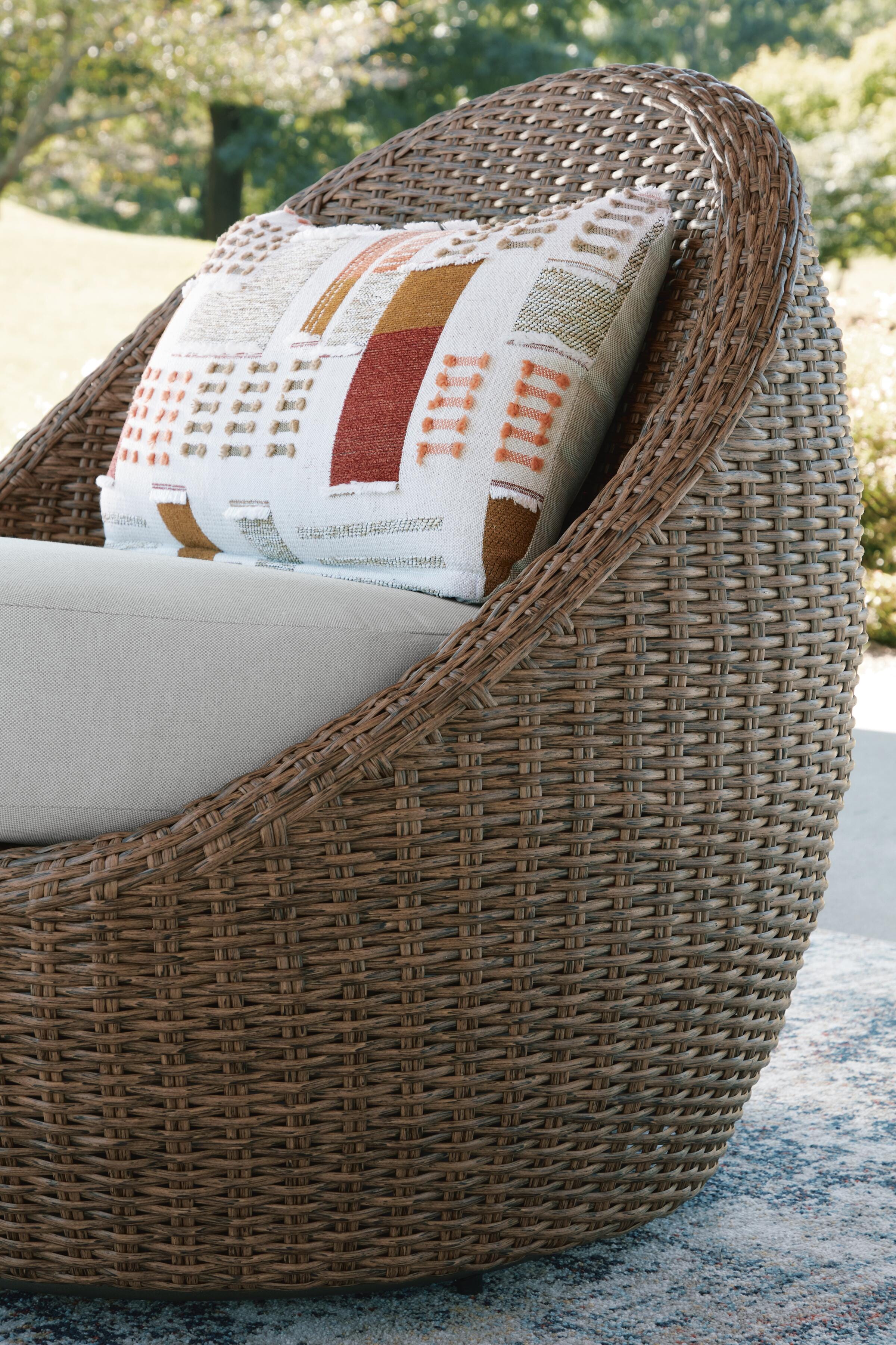 Double Point Outdoor Sofa, Loveseat and 2 Lounge Chairs with Coffee Table