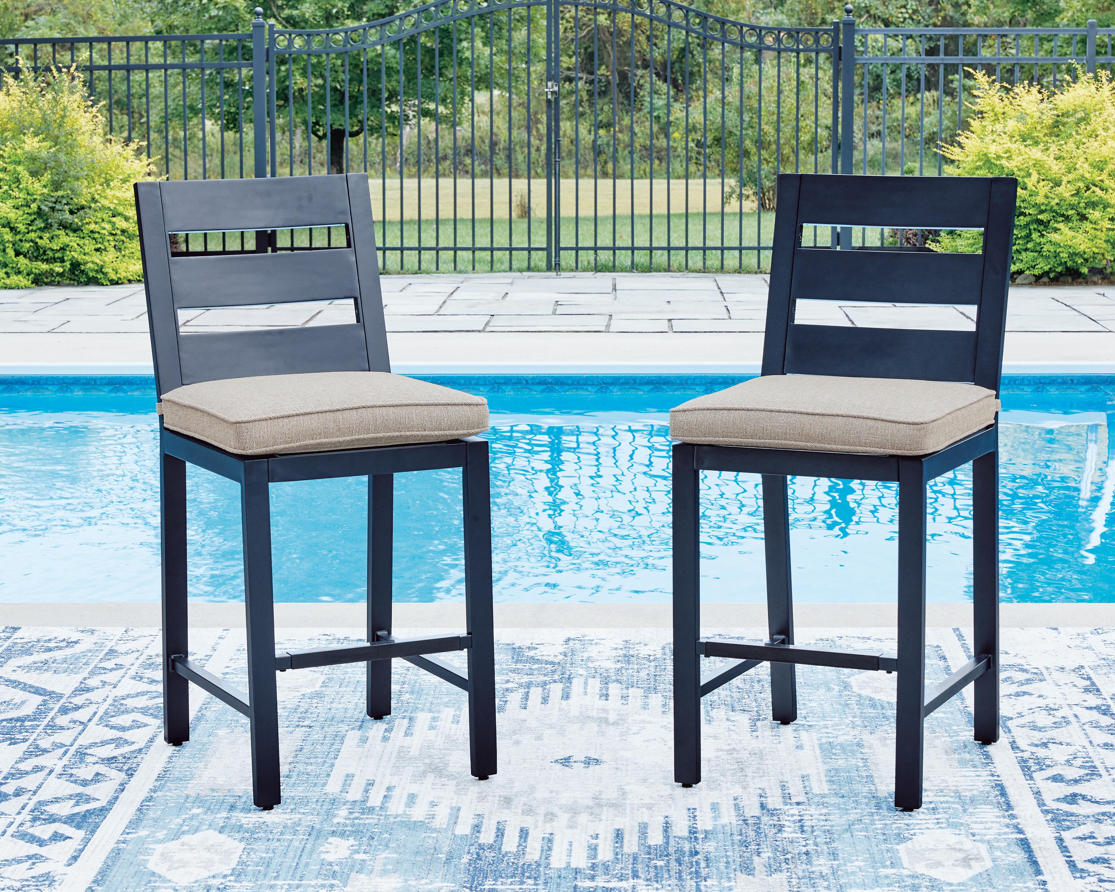 East Beach Outdoor Fire Pit Bar Table and 4 Barstools
