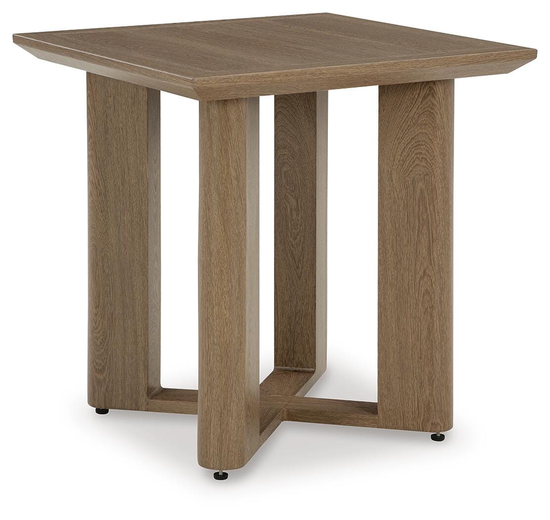 Serene Bay 2 Outdoor Lounge Chairs with End Table