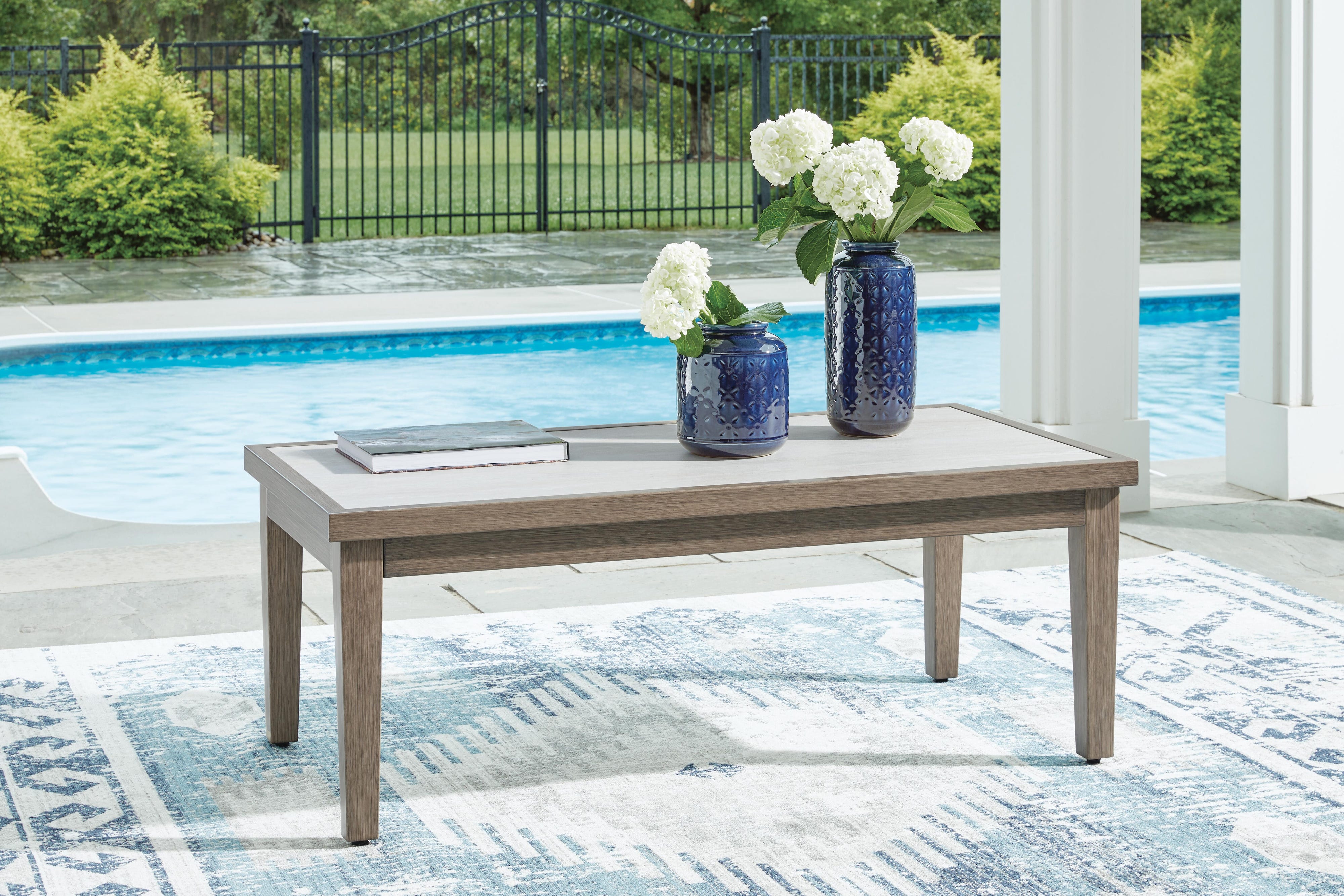 Rainier Ranch Outdoor Sofa and Loveseat with Coffee Table