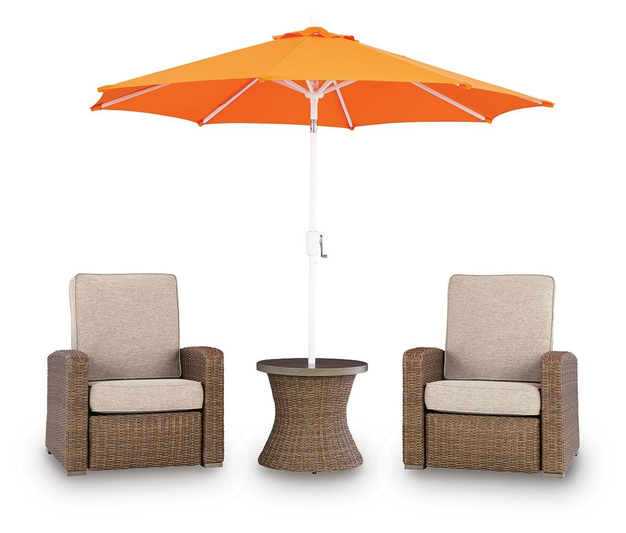 Laguna Heights 2 Outdoor Recliners and End Table