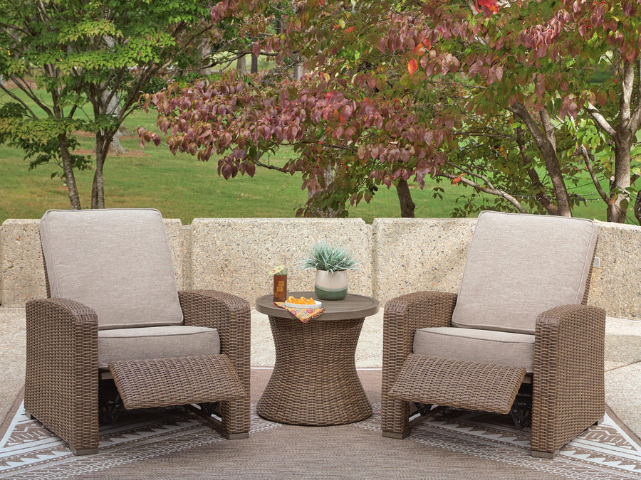 Laguna Heights 2 Outdoor Recliners and End Table