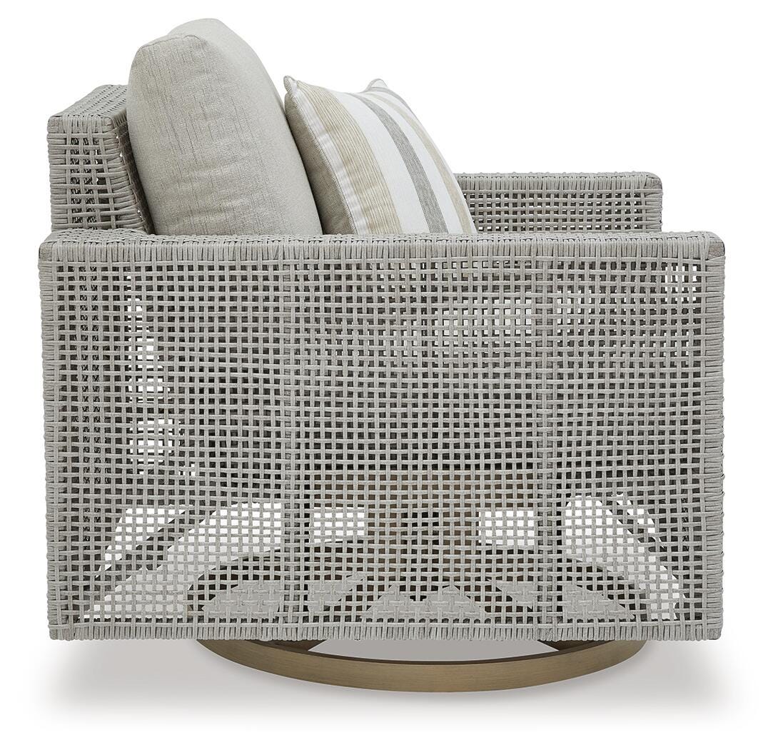Seton Creek 2 Outdoor Lounge Chairs with End Table