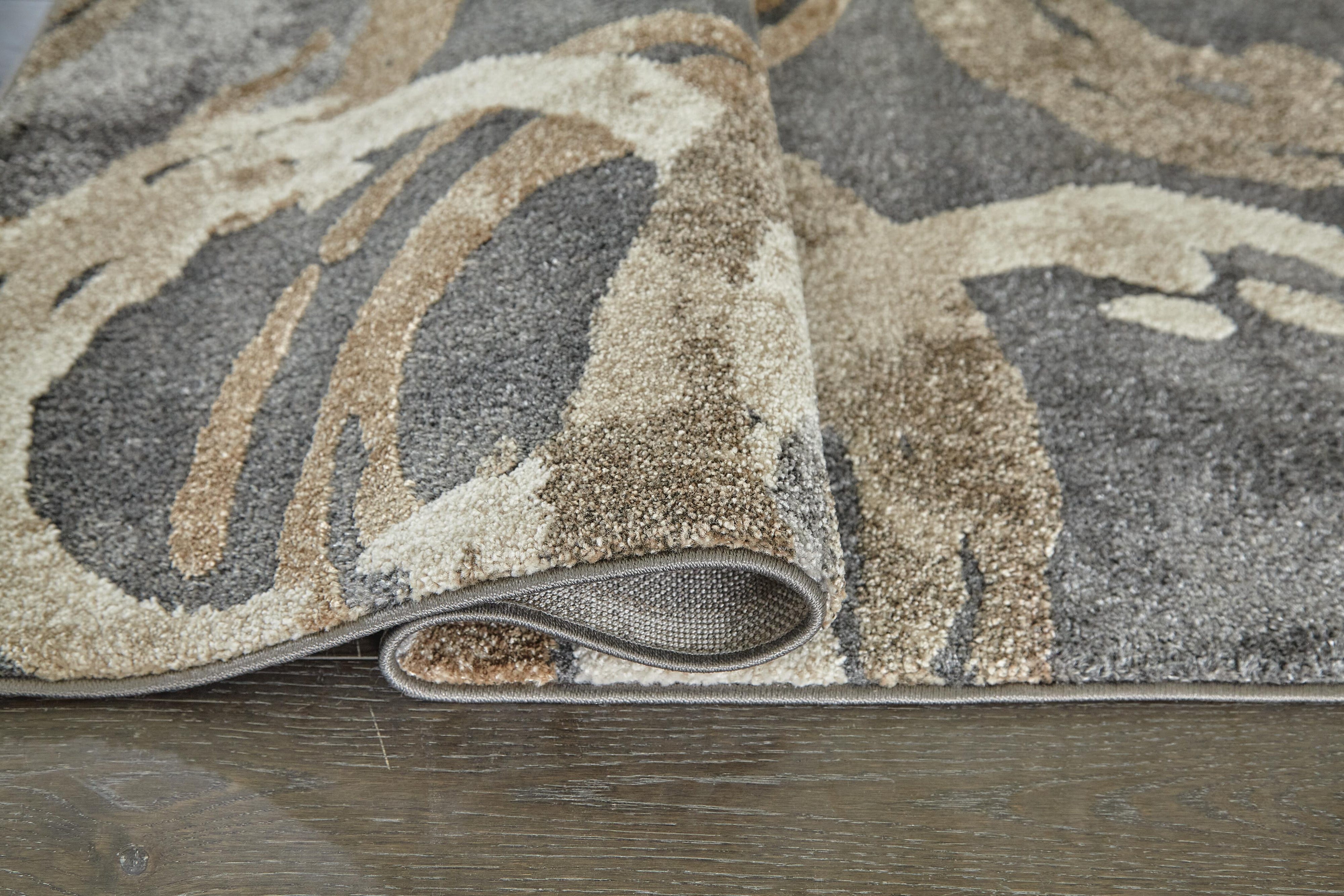 Faelyn Rug