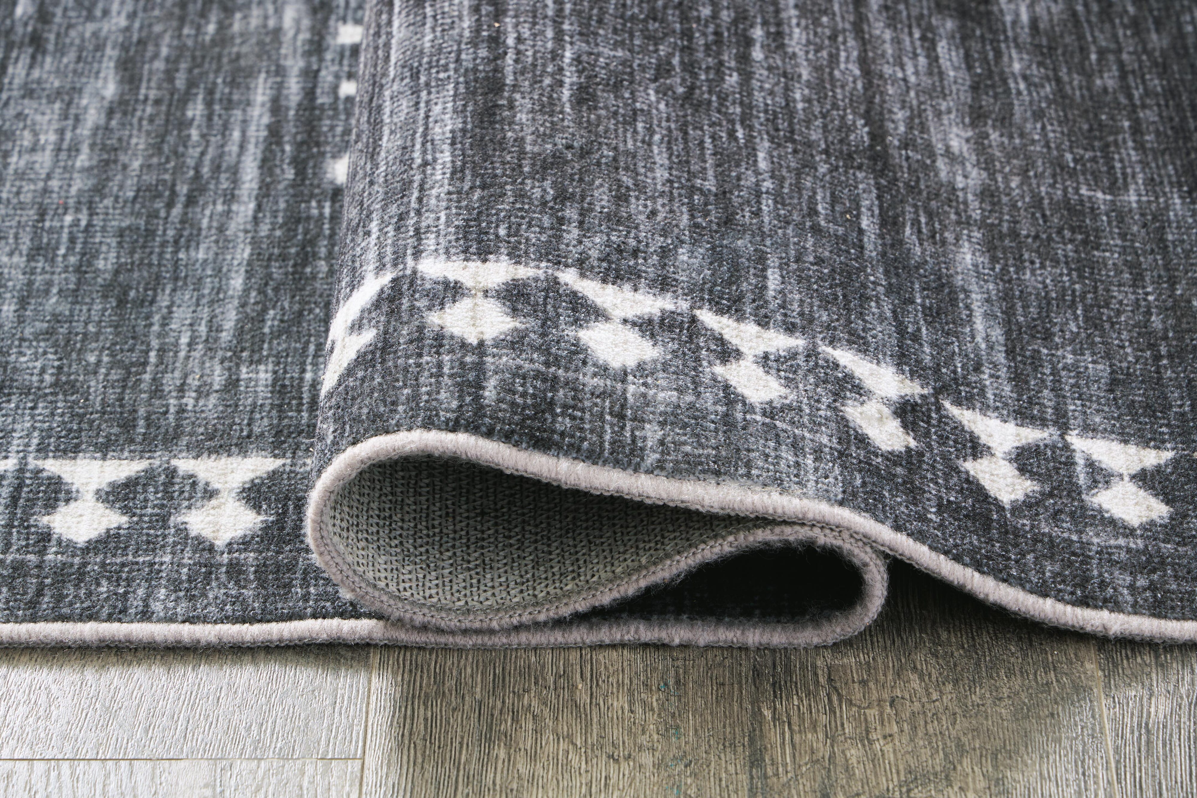 Arloman Washable Rug