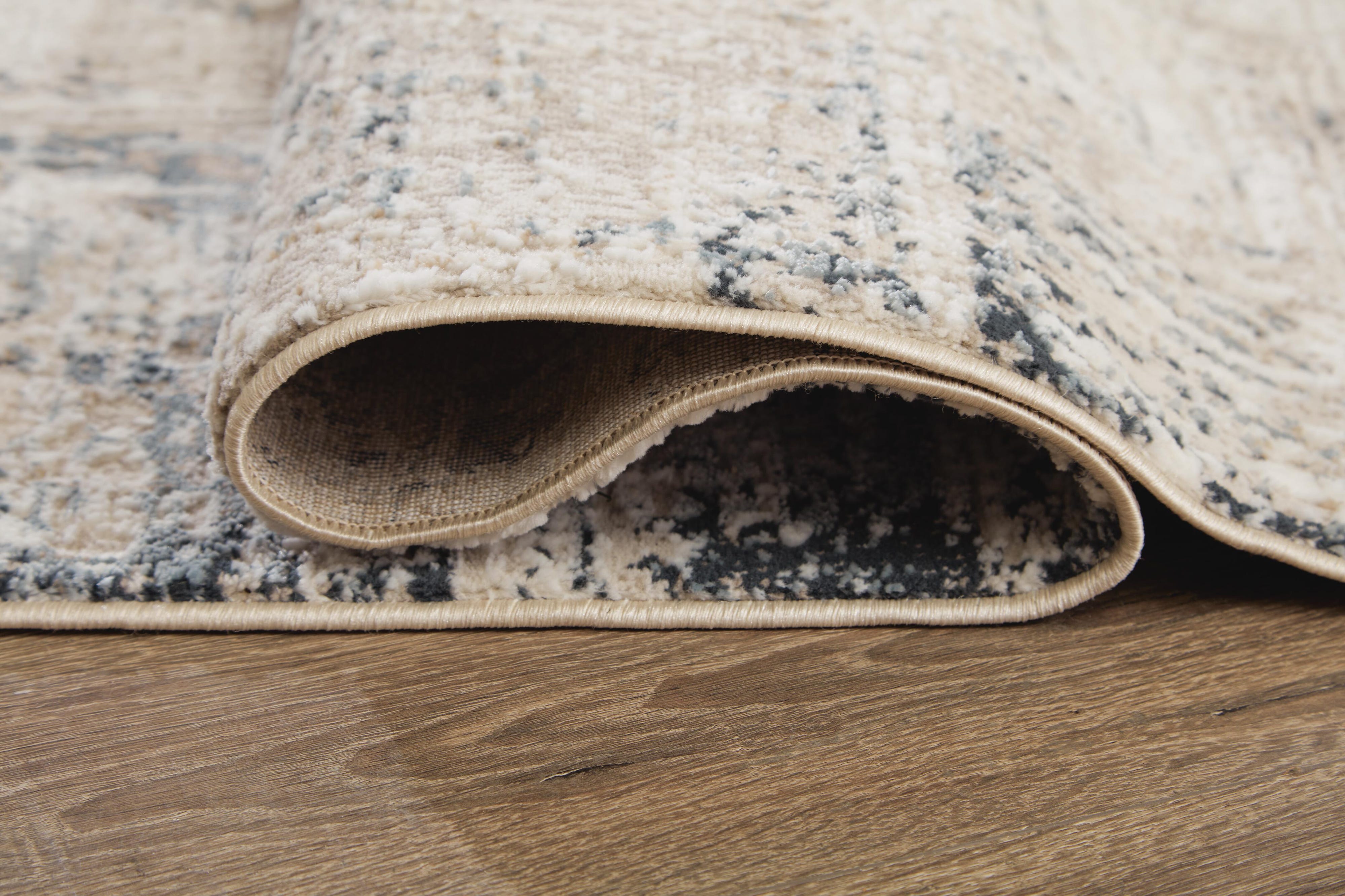Gentor Rug