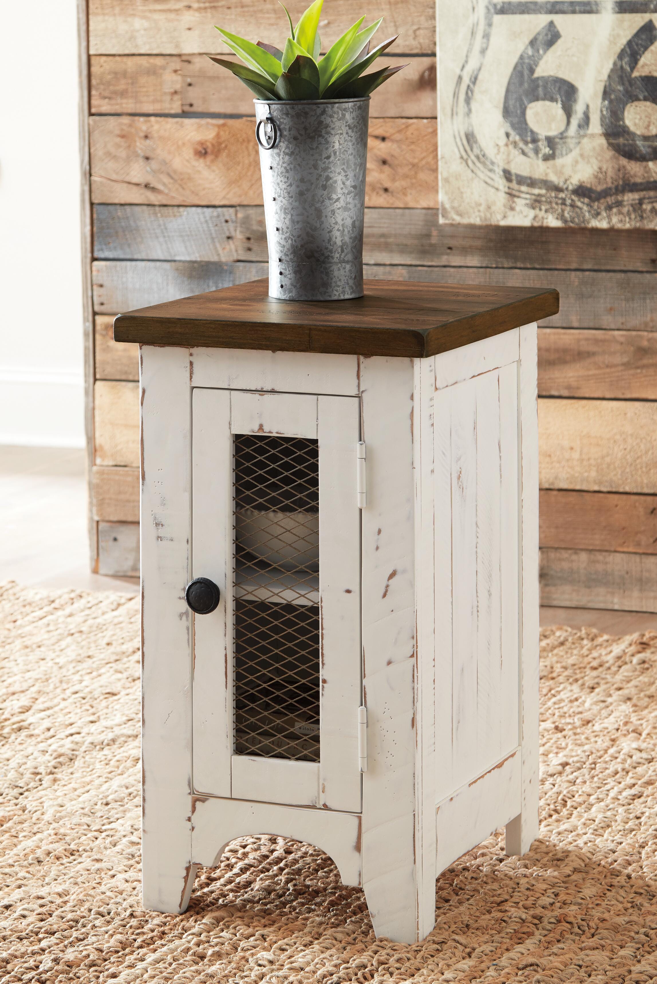 Wystfield Coffee Table and 2 End Tables