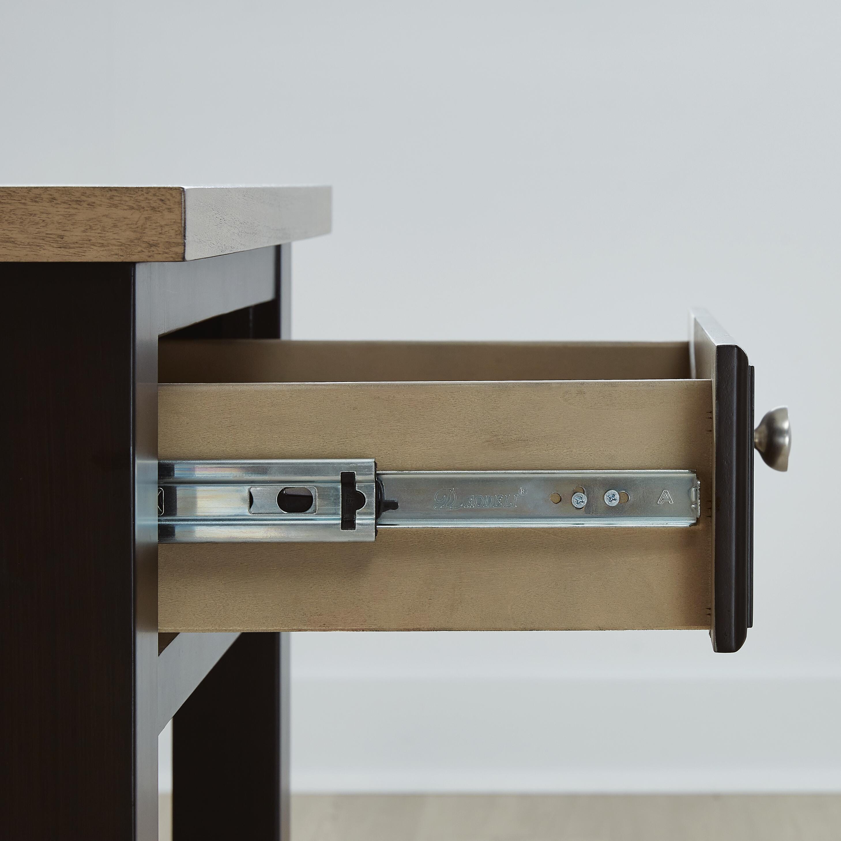 Drazmine End Table