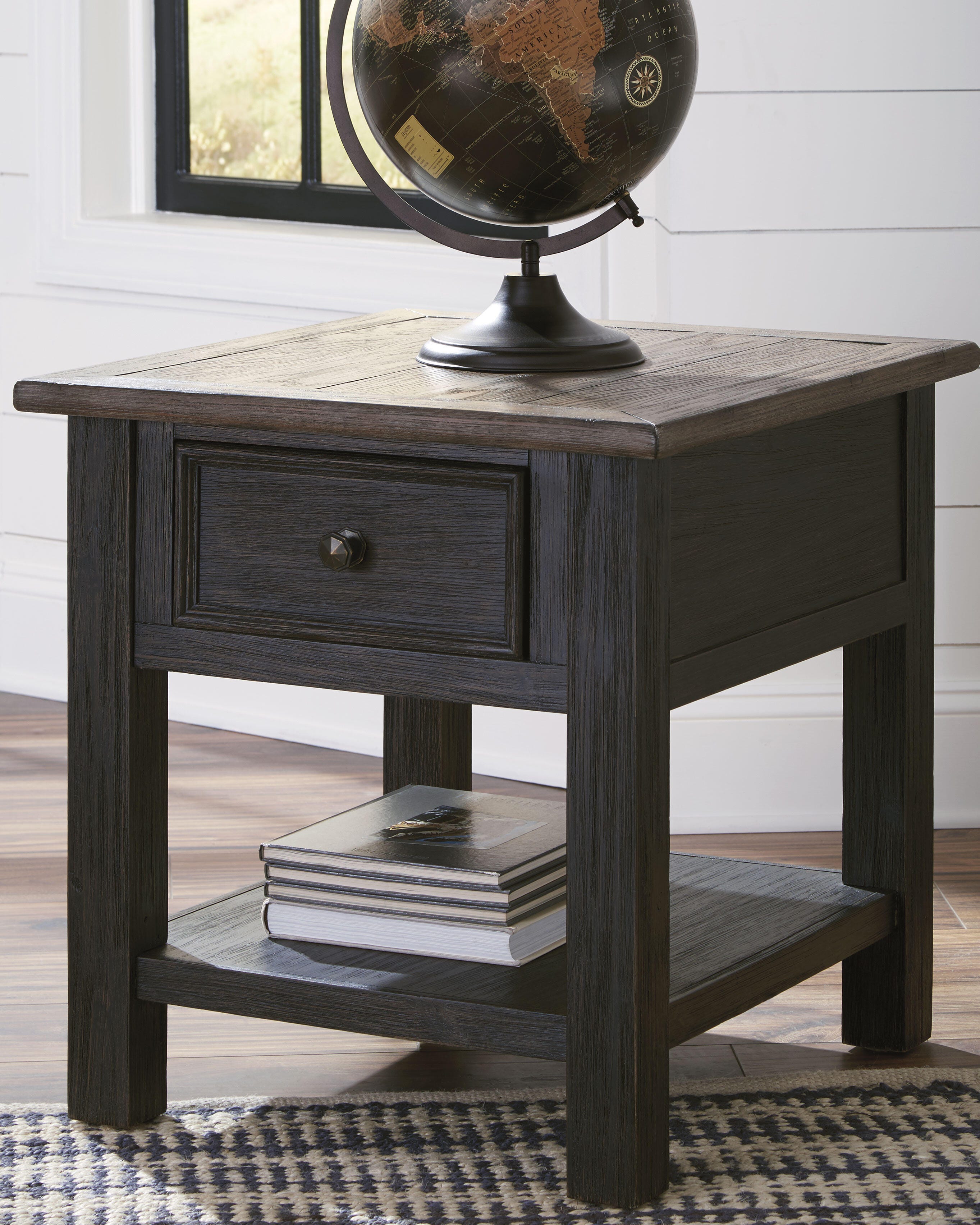 Pinehurst Coffee Table and 2 End Tables